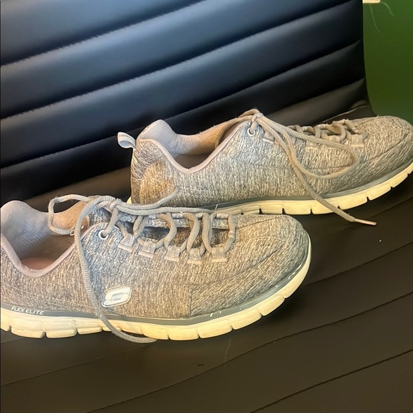 Mens Gray Sneakers - Picture 3 of 4